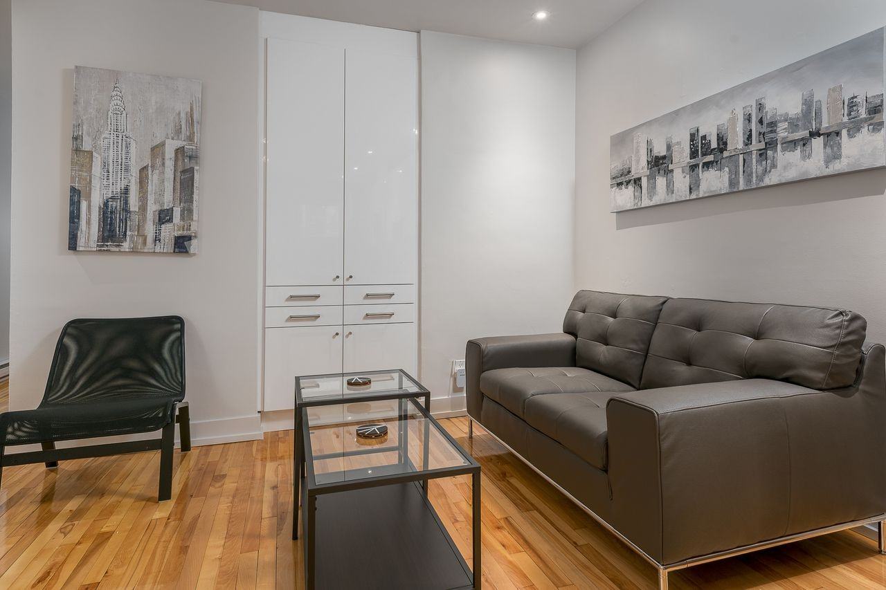 8167 Avenue de Gaspé - Photo 2 of 17