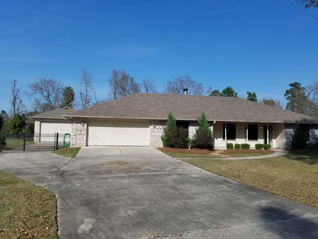 7414 Black Forest Dr - Photo 2 of 8