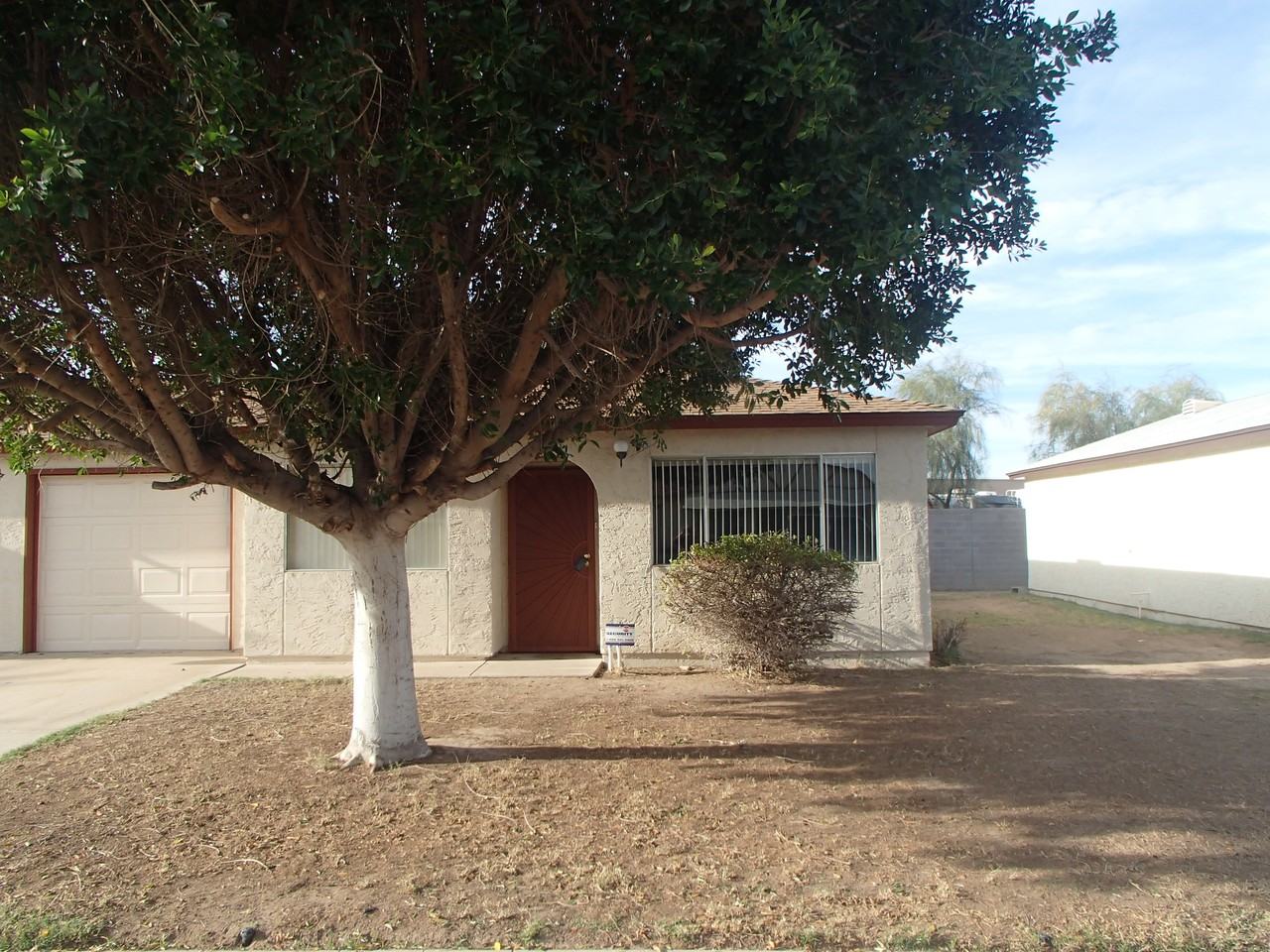 10126 N 97th Dr #B - Photo 2 of 15