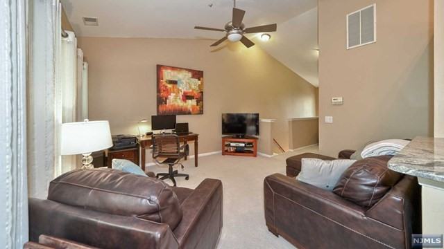 5409 Tudor Dr - Photo 3 of 17