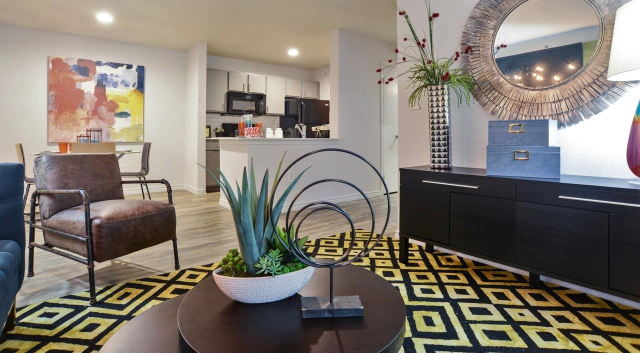 Radius at The Domain - Photo 7 of 34