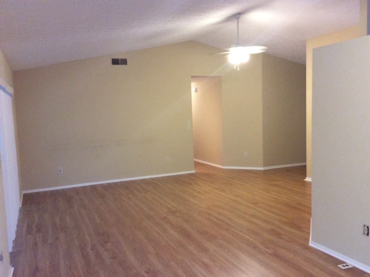 1638 Osprey Ln - Photo 2 of 11