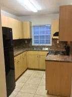 2811 NW 211th St - Photo 2 of 2