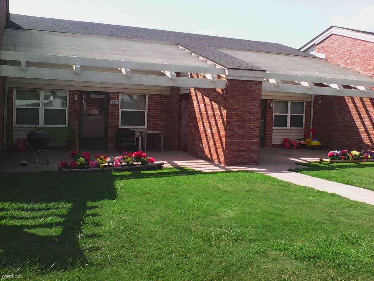 GardenWalk of Caney - Photo 2 of 4