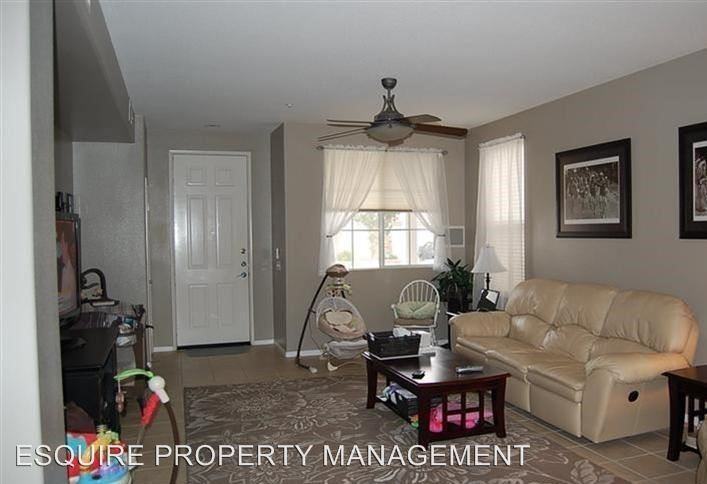 725 Noontide Way - Photo 3 of 13