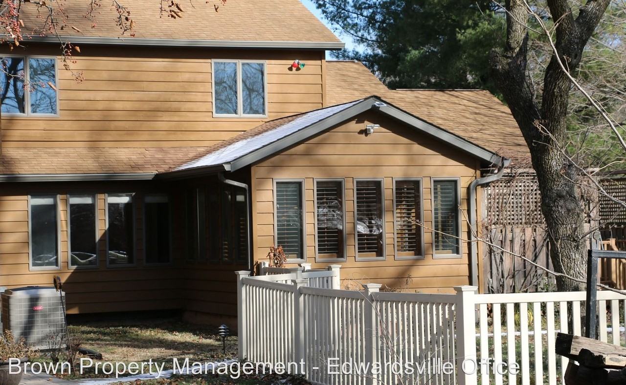 13 Ginger Lake Dr W - Photo 3 of 19