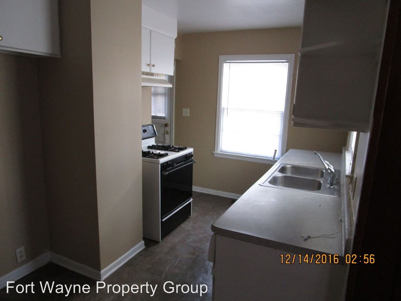 3684-3898 Euclid Ave - Photo 2 of 9