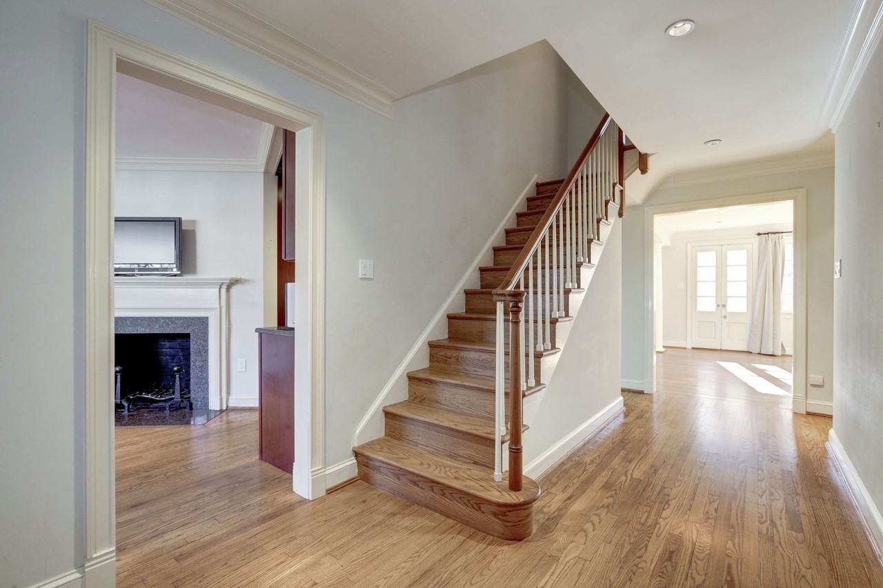 4836 Van Ness St NW - Photo 2 of 28