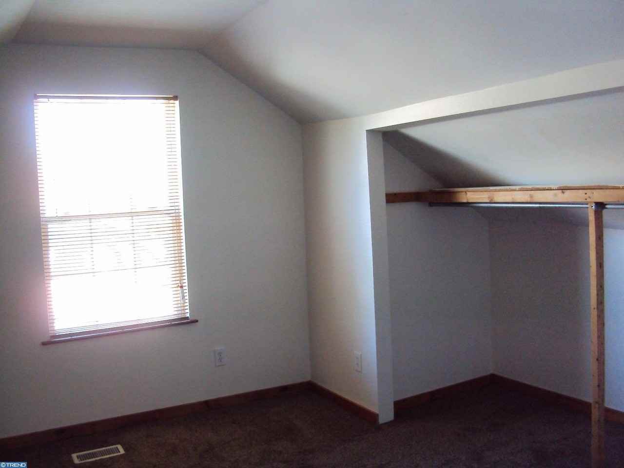 35 Willis St - Photo 3 of 9