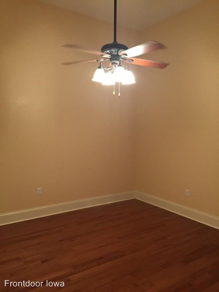 324 S. Brady St. Renwick - Photo 3 of 15