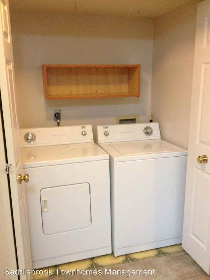 1008 Emery Rd - Photo 2 of 6