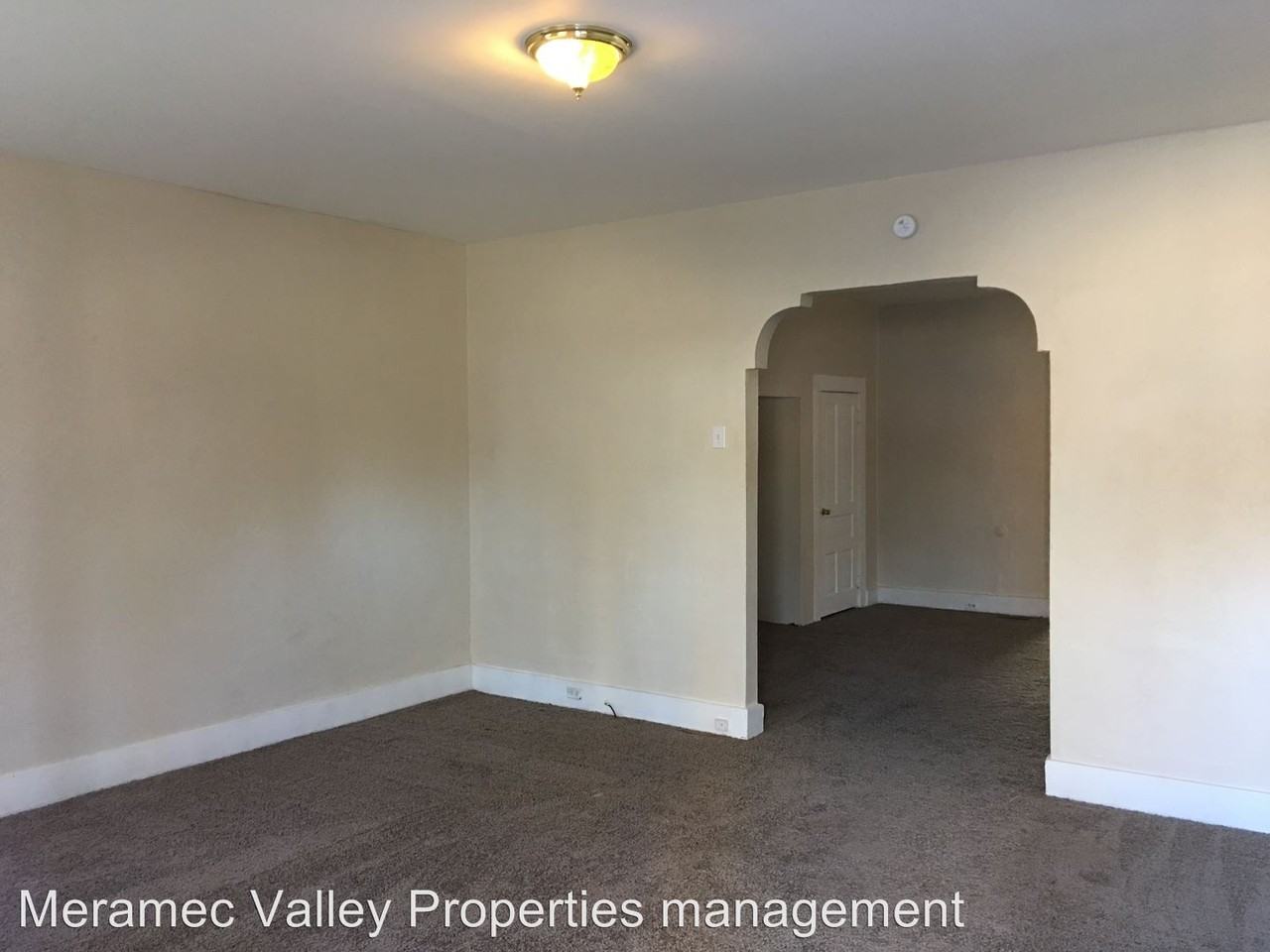 114 Courtois St - Photo 2 of 13