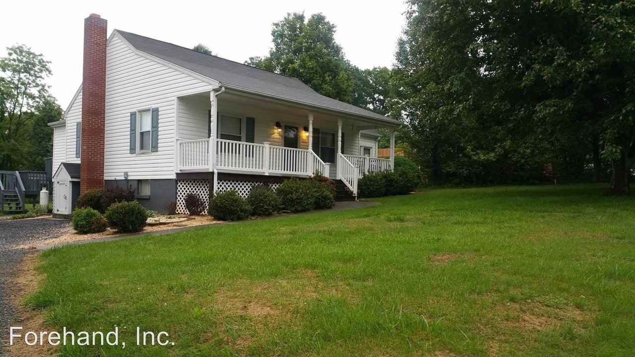 263 Crescent Ln - Photo 2 of 25