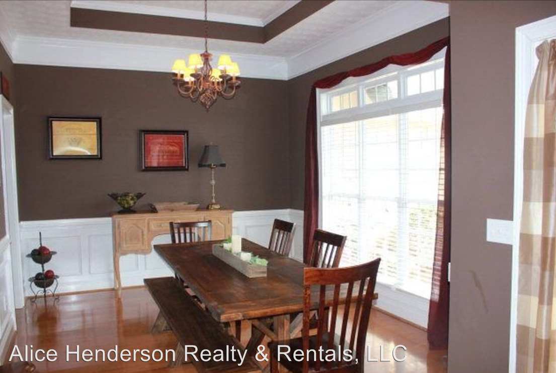 119 Carriage House Ln - Photo 2 of 15