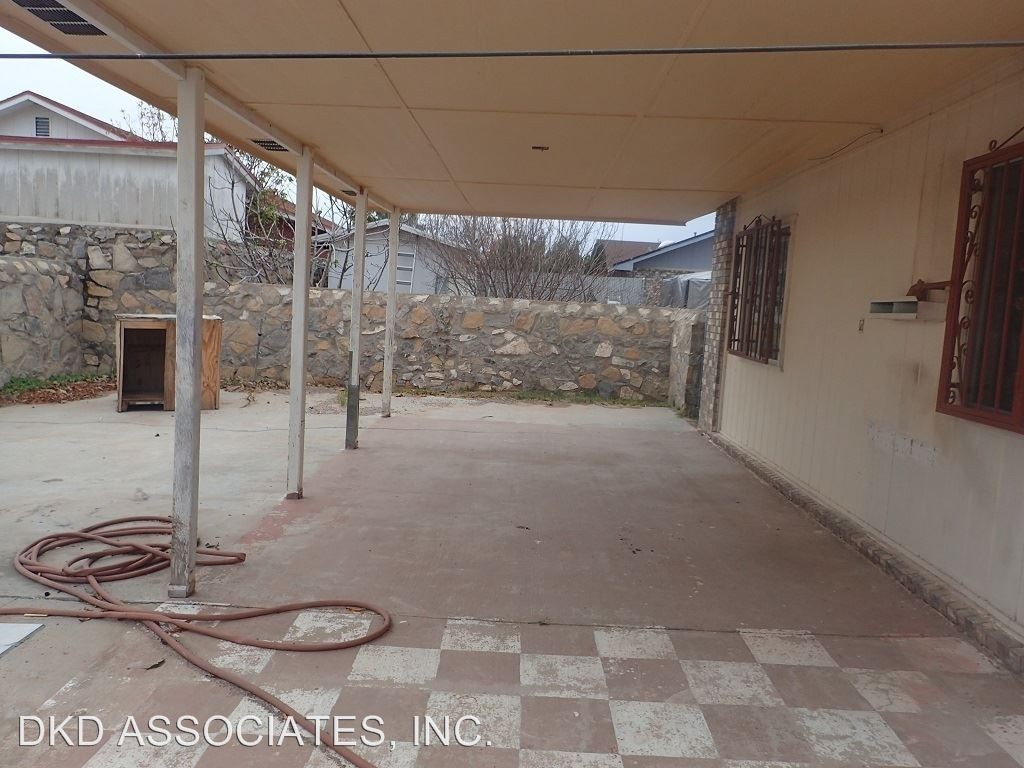 11642 William Payne Ct - Photo 3 of 19