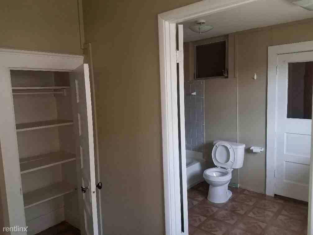 842 E Lime St - Photo 3 of 9