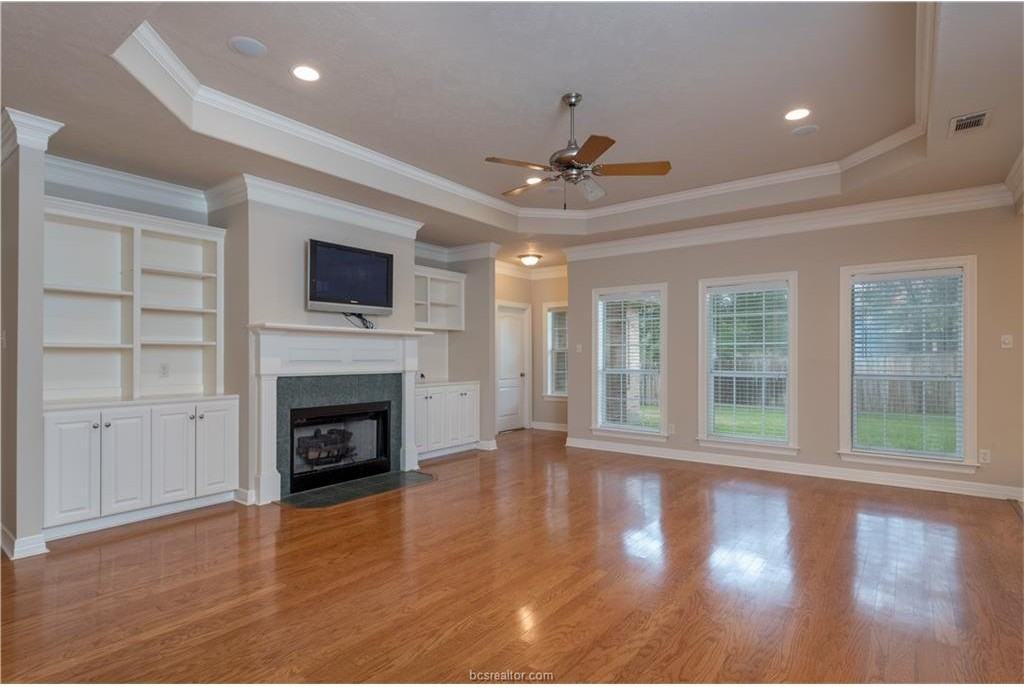 3209 Salzburg Ct - Photo 2 of 31