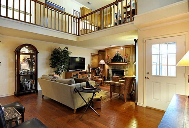 4064 Windhaven Ln - Photo 2 of 10