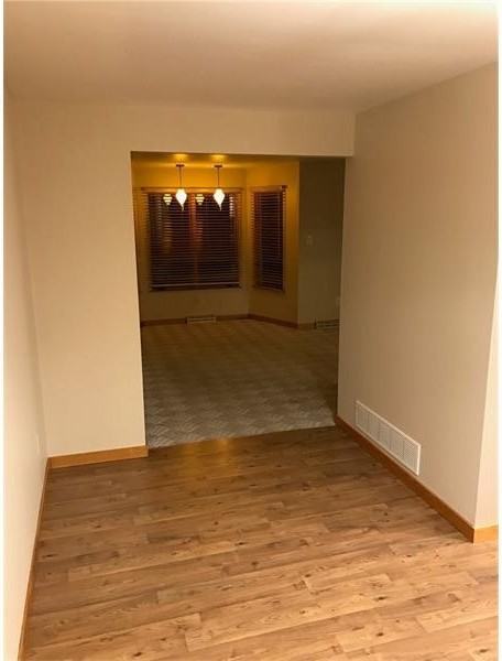 2099-1583 Luehm Ave - Photo 3 of 15