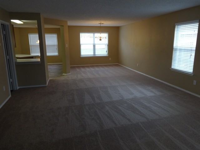 7103 Chambers Creek Ln - Photo 2 of 12