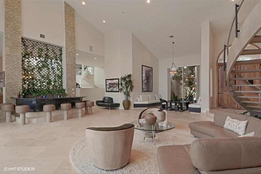 600 Isle of Palms Dr - Photo 2 of 8