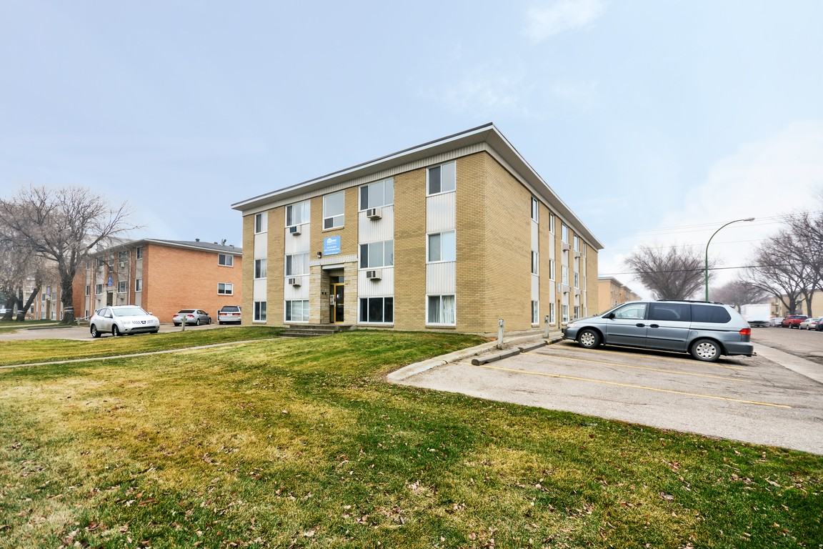 Boardwalk Estates South Apartments 2905 Parliament Ave, Regina, SK S4S 2L3 Zumper
