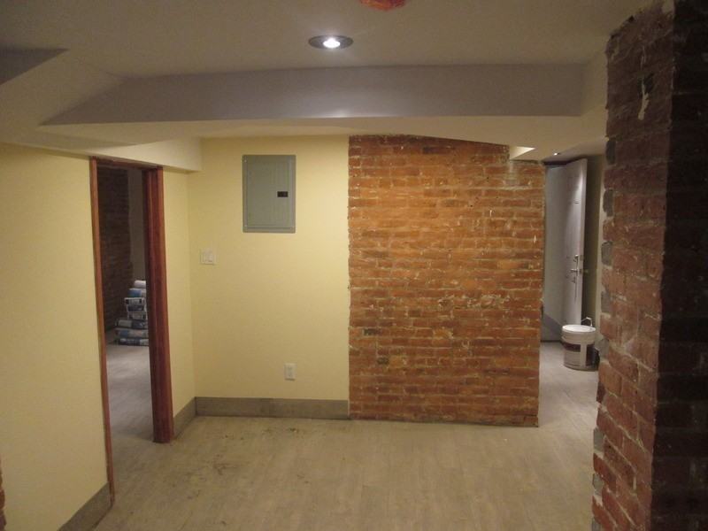 315 Stanhope St #28E