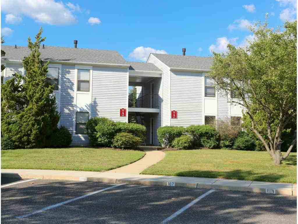 Willow Ridge Village Apartments - Photo 2 of 20