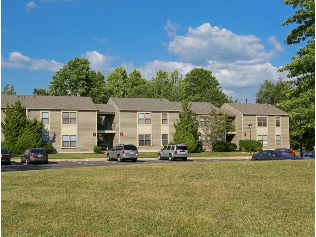 Willow Ridge Village Apartments - Photo 3 of 20