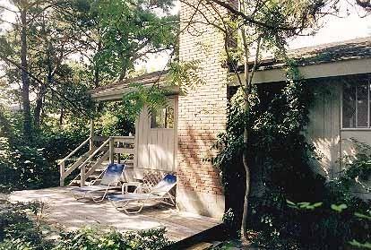 33 Wyandanch Ln - Photo 3 of 4