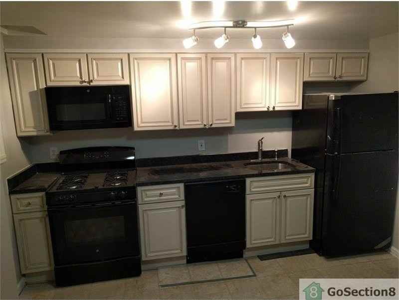 4120 Sunnyside Ave - Photo 2 of 11