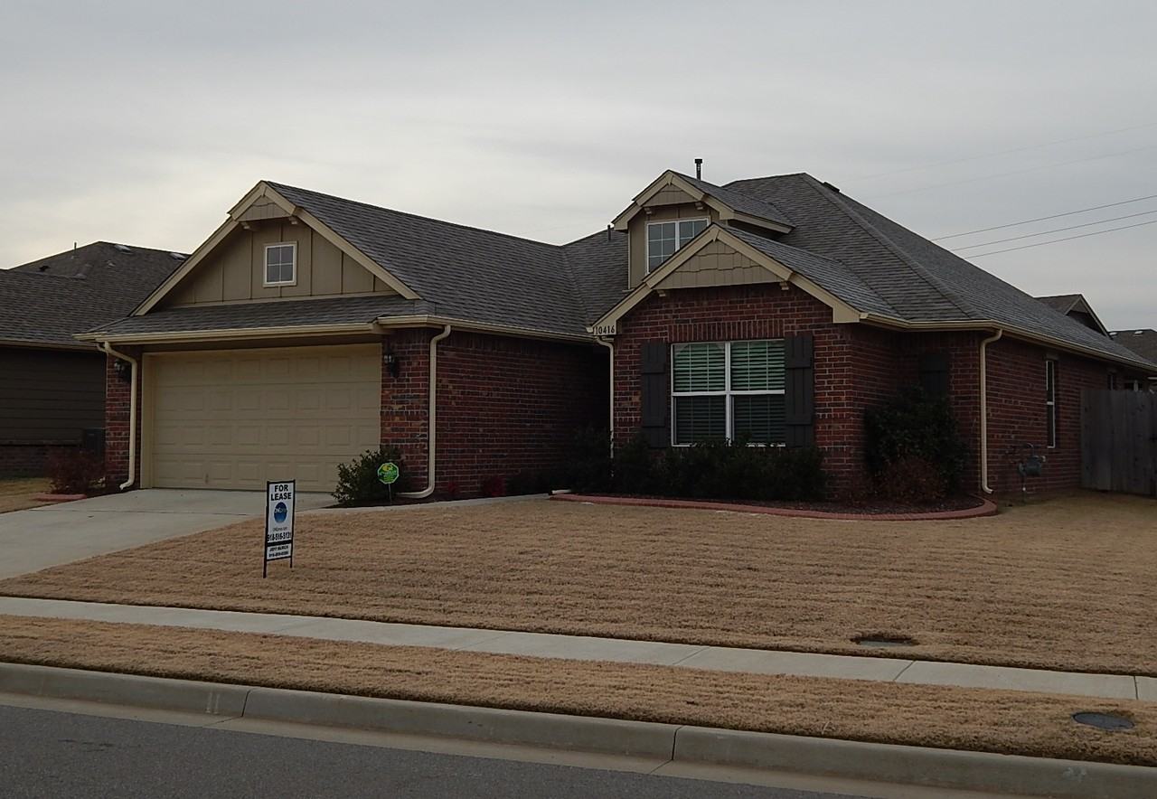 10416 S Nathan St - Photo 2 of 24
