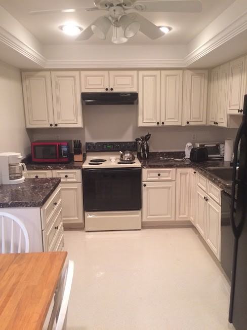 7110 Fairway Bend Lane - Photo 3 of 13