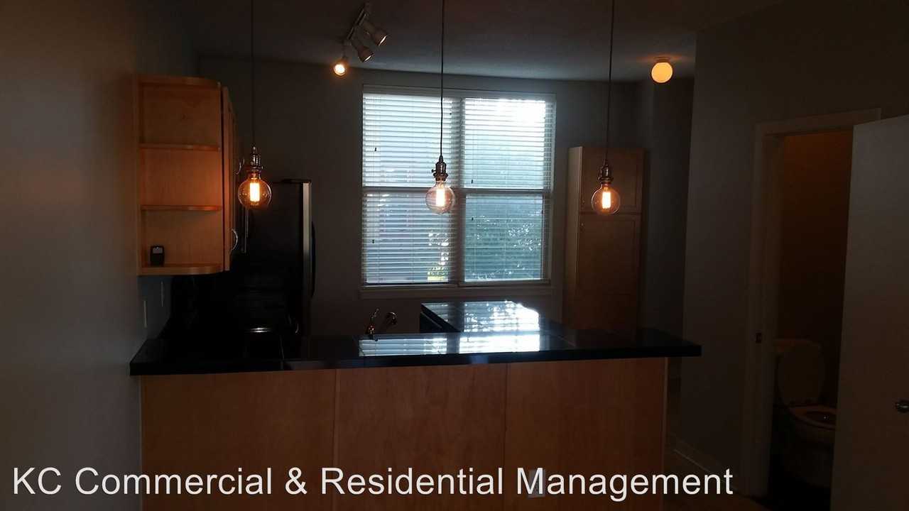 4577 Madison Ave - Photo 3 of 11