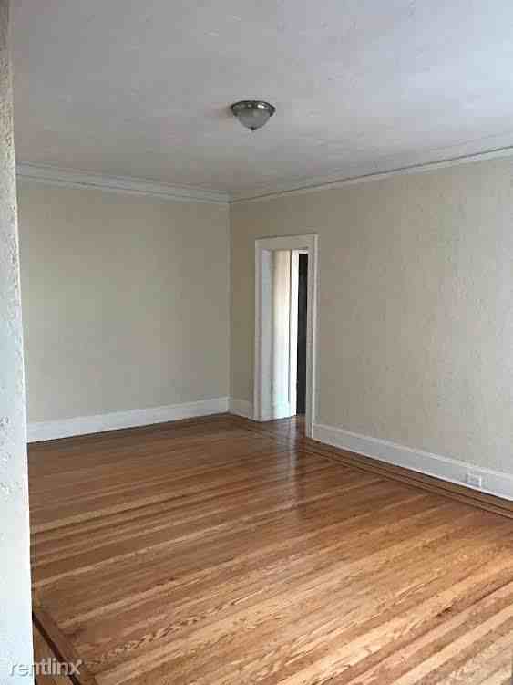 435 Westminster Ave - Photo 3 of 6