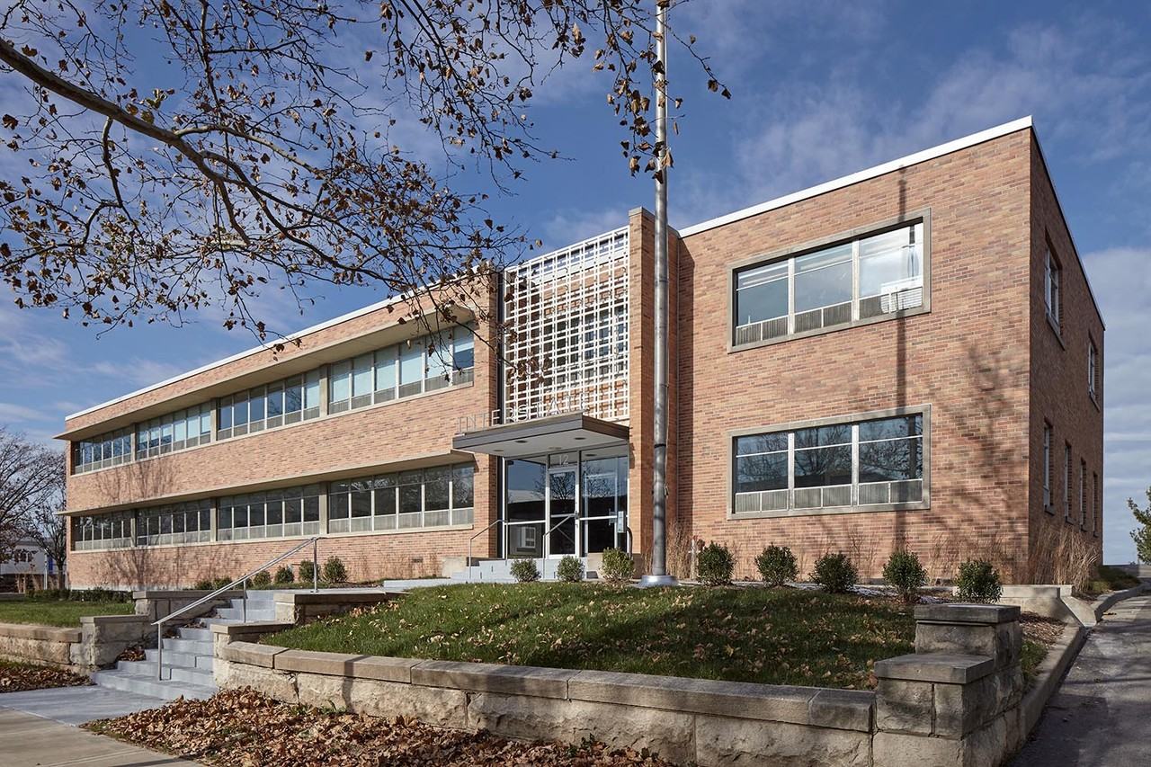 Interstate Flats - Photo 3 of 50