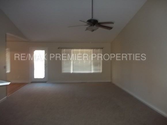 2315 Contrail St - Photo 3 of 6