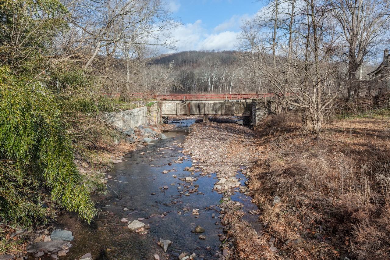 6669 Fleecy Dale Rd - Photo 3 of 16