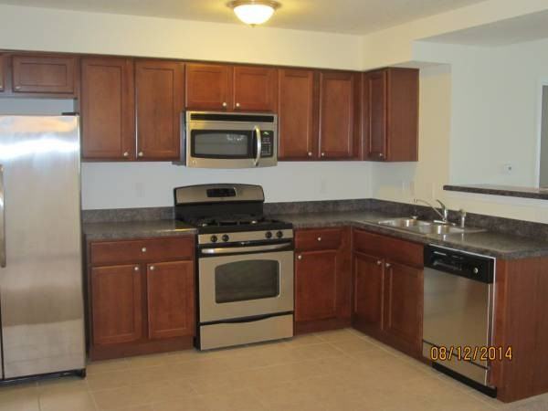 110 Gifford Rd - Photo 2 of 13