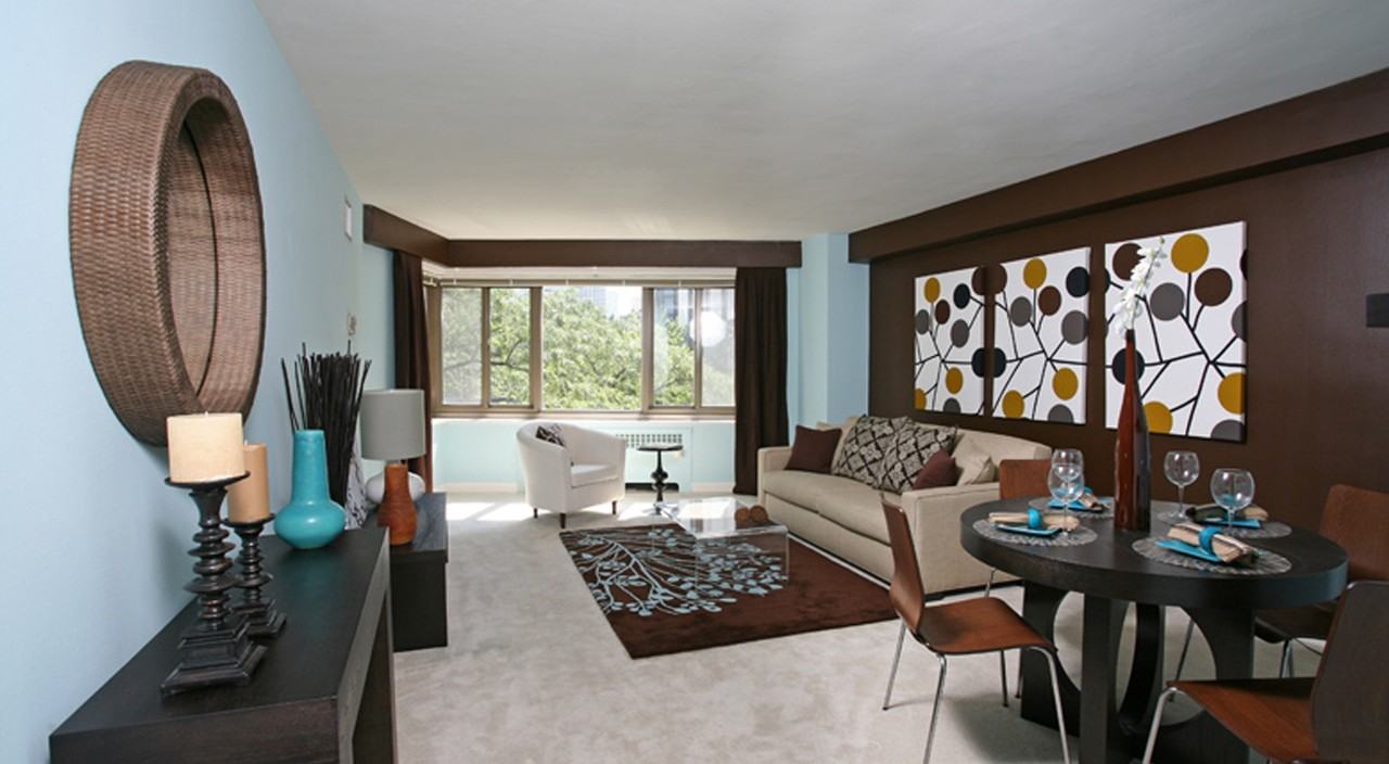 1350 Lake Shore Drive - Photo 2 of 11