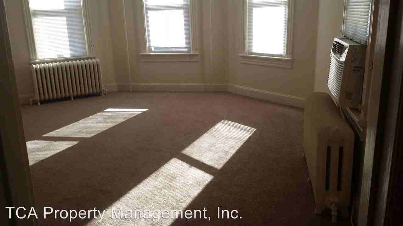 325 Susquehanna Ave - Photo 3 of 13