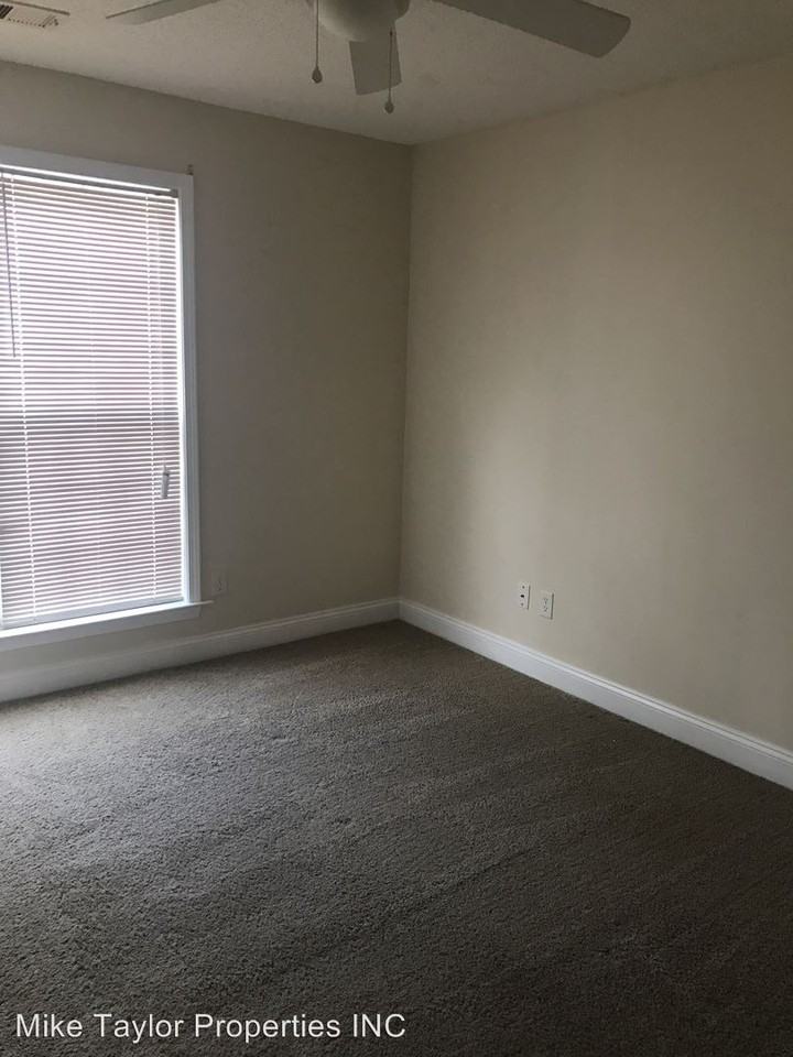 1031-1041 McCords Ferry Rd - Photo 3 of 11