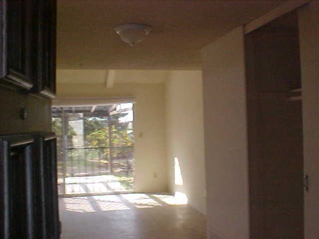 1374 Oleander Ave - Photo 3 of 10