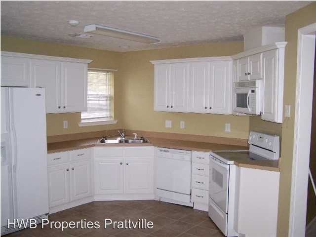 174 Jasmine St - Photo 3 of 23