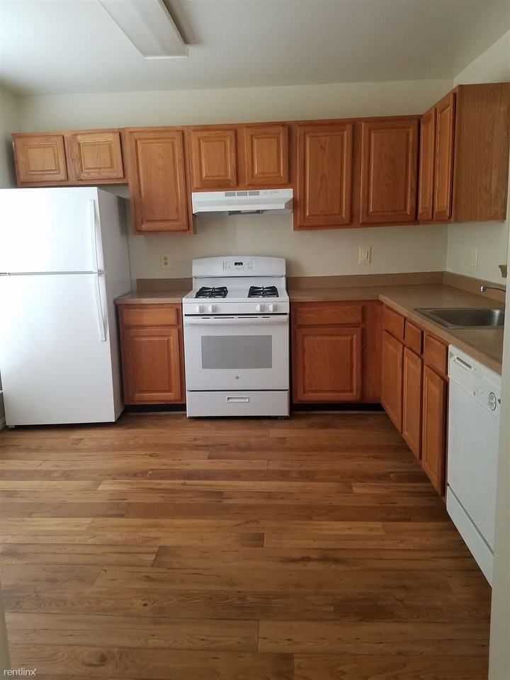 2312 Rosebranch Ct - Photo 3 of 9