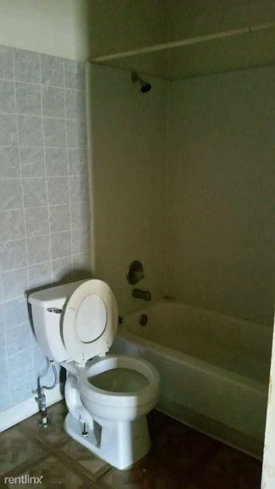 7 Canal Ct - Photo 2 of 5