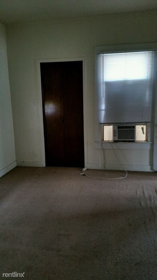 7 Canal Ct - Photo 3 of 5