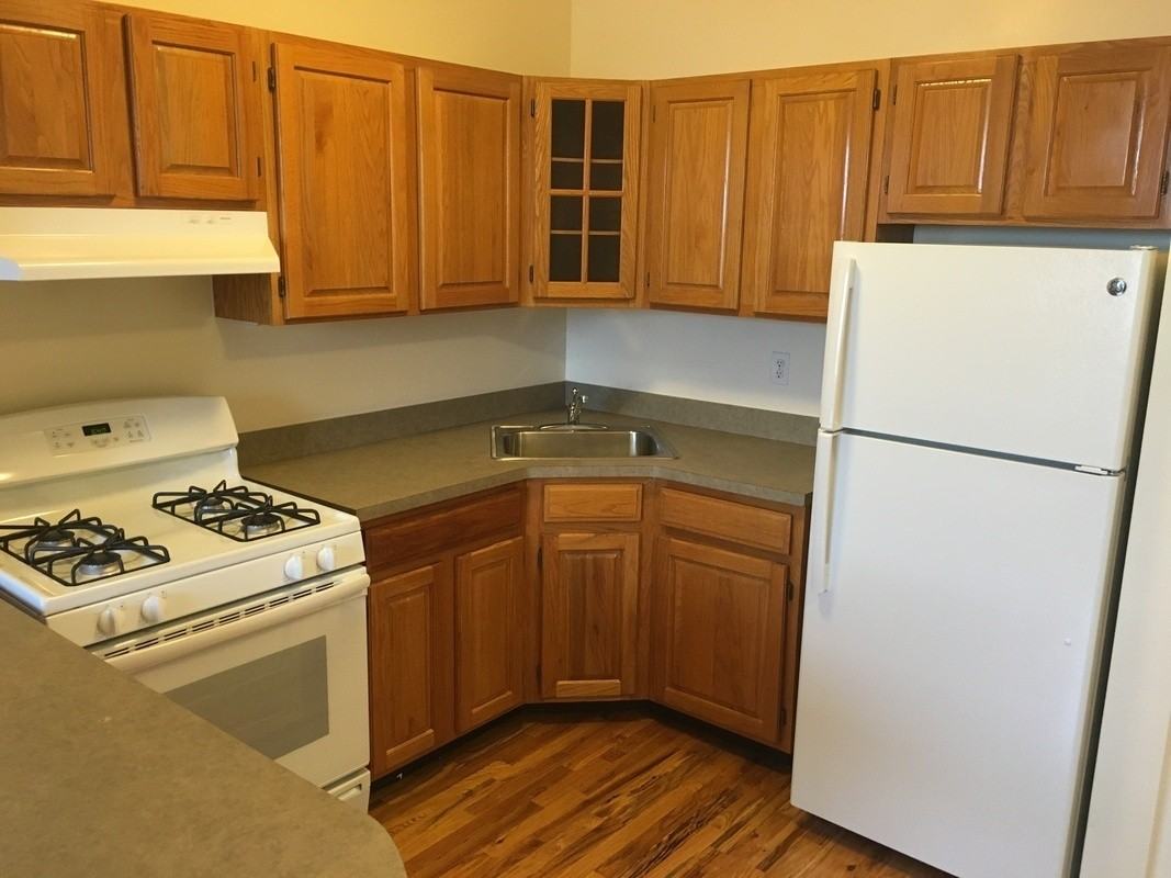421 Degraw St #11A