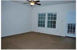 233 Broadstone Dr - Photo 3 of 25