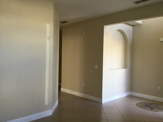 7750 Beridale Ct - Photo 2 of 14
